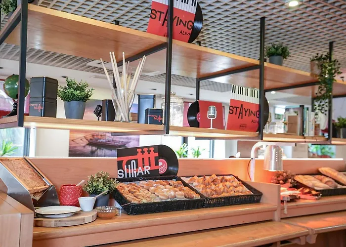 Ibis Porto Centro Sao Bento