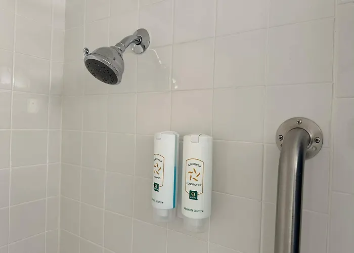 Quality Inn & Suites Everett