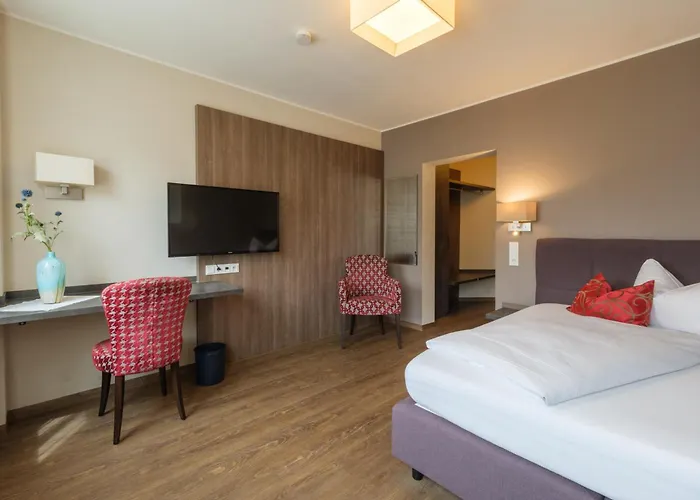 Hotels in Odelzhausen