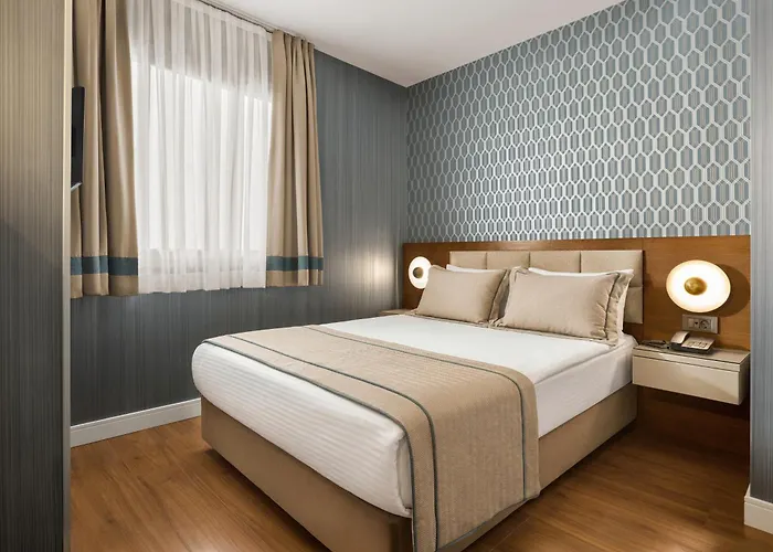 The New Hotel Zeybek Izmir