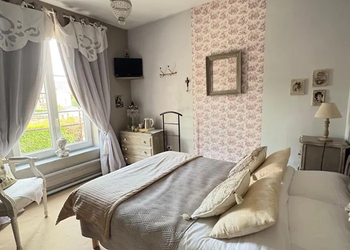 Chambres D'Hôtes La Villa Aliénor Les Andelys