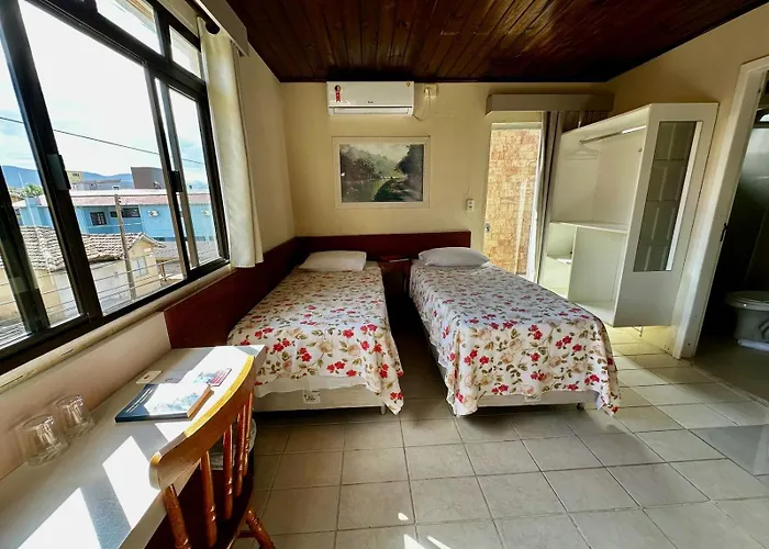 Lobo Hotel Garopaba