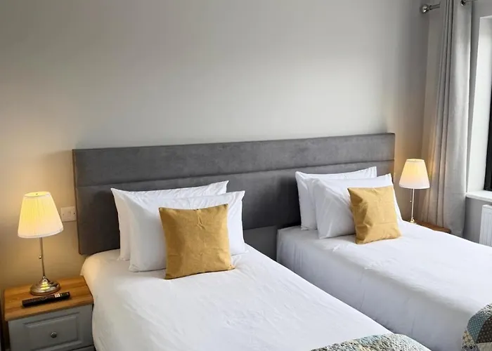 Navan Hotels