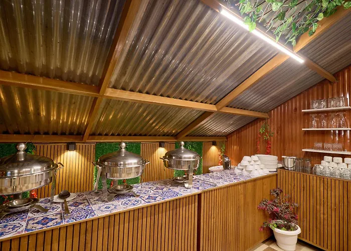 Treebo Roshan House Near Mcleodganj