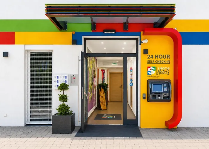 Shome Hotel Graz I Self-Check-In I Free Parking