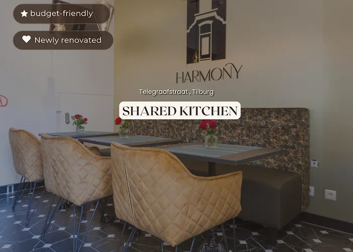 Petite Room With Wifi, Ac, And Shared Kitchen