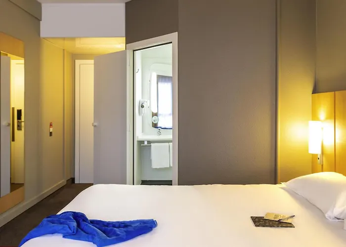 ibis Hotel Brussels Centre Gare du Midi Saint-Gilles