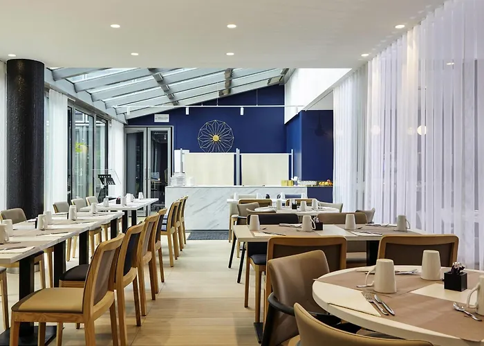 Mercure Paris la Défense Grande Arche Nanterre
