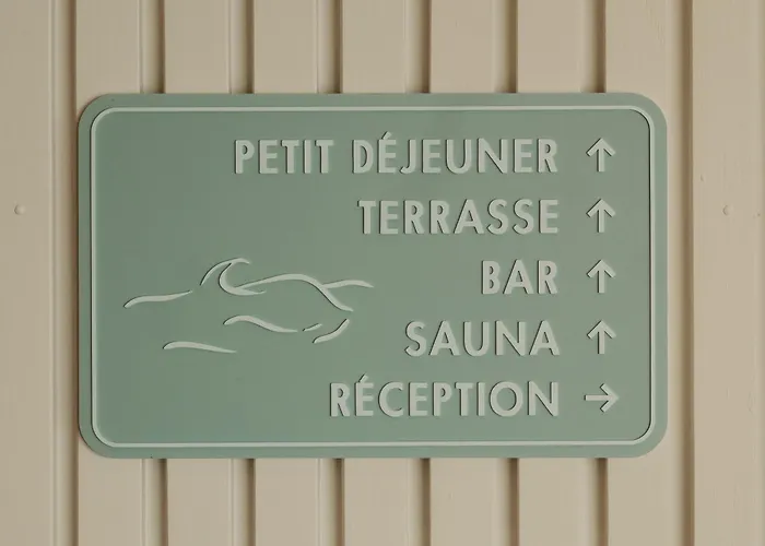 Hôtel Les Brises La Rochelle 