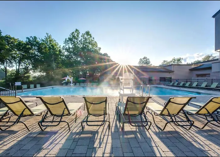 Southbury Hotels