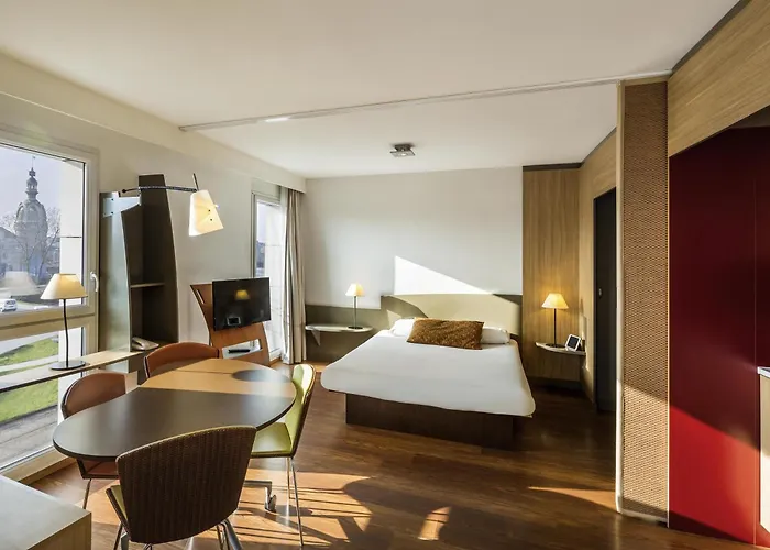Aparthotel Adagio Nantes Centre