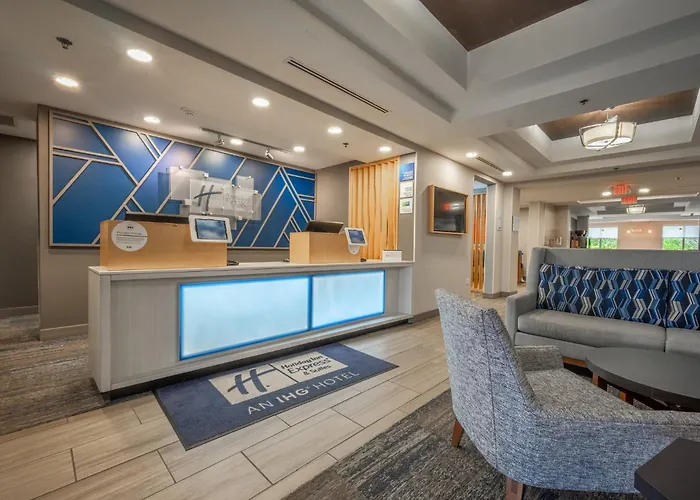 Lake Zurich Hotels