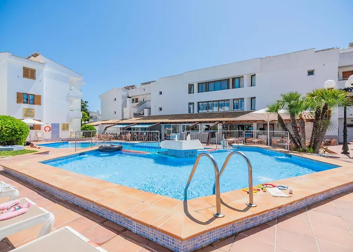 Aparthotel Flora Puerto Pollensa