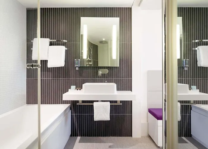 Novotel Suites Perpignan Centre - Grandes Suites & Confort Centre-Ville