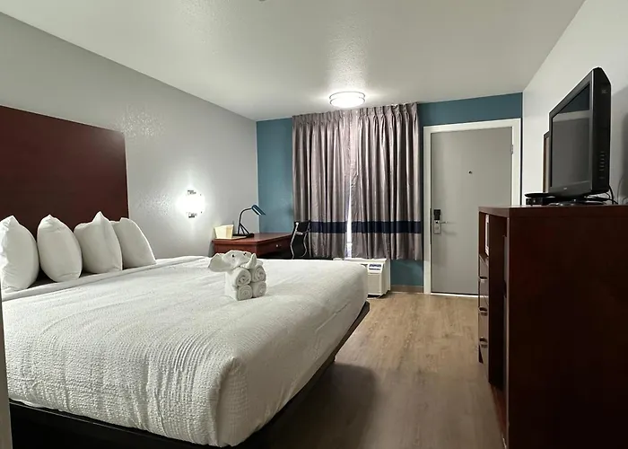 Brooks Hotels