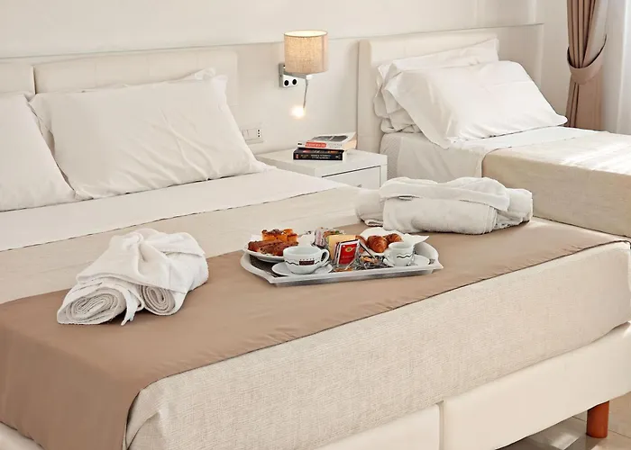 Resort Rocca di Vadaro - Beachfront Suites, Rooms&Apartments Capo Vaticano