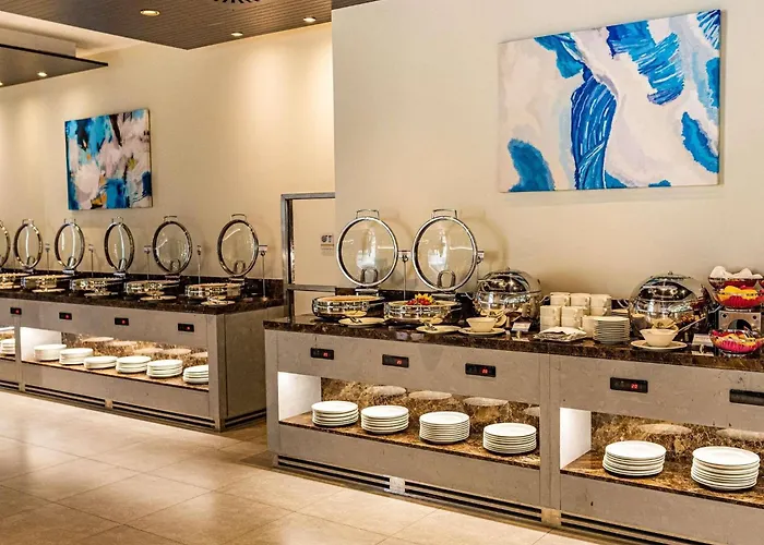 Mercure Dubai Barsha Heights Hotel Suites And Apartments