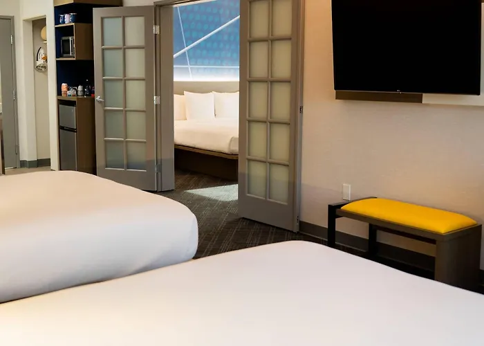 Tukwila Hotels