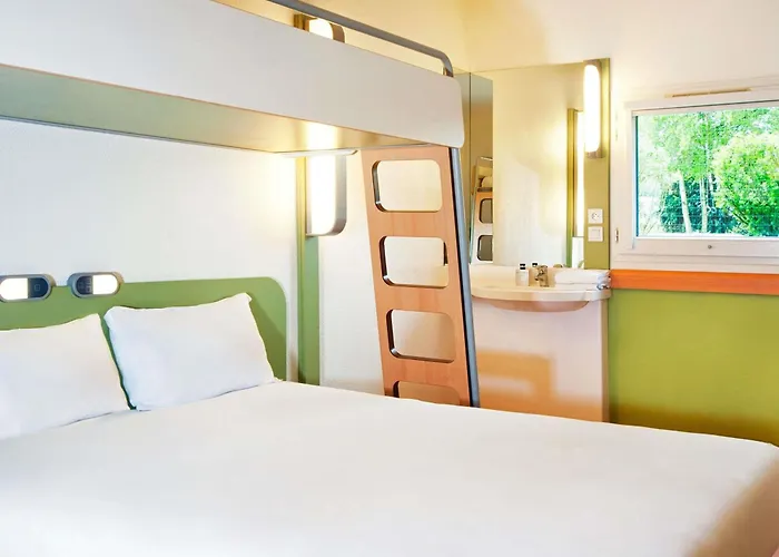 ibis budget Fréjus Capitou A8
