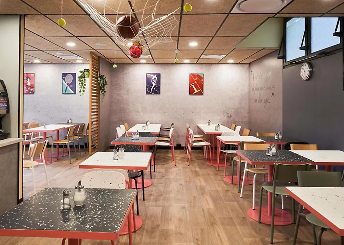 Saint-Maurice (Val-de-Marne) Hotels