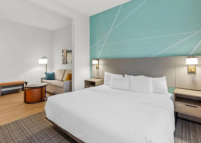 Comfort Suites Hotel And Conference Center Berlin