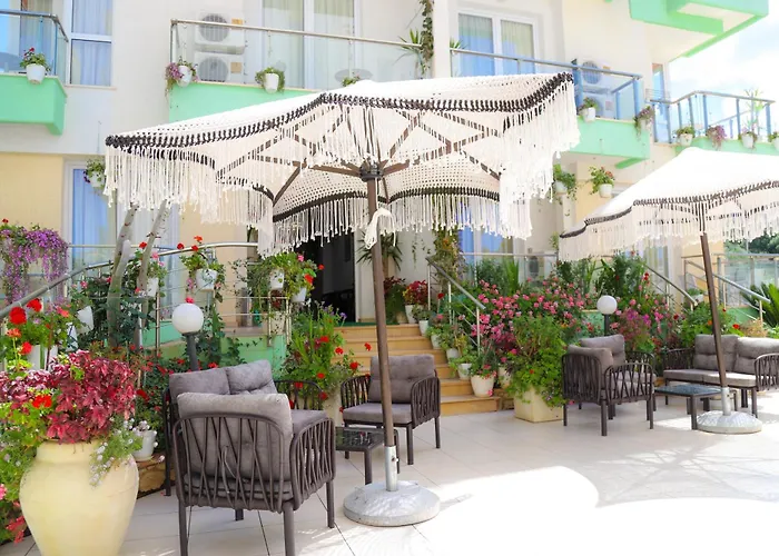 Hotel Garden Radhimë