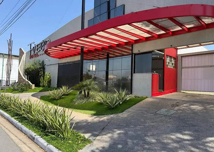 Motel Fuego (Adults Only)