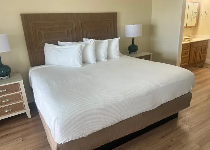 Destin Holiday Beach Resort