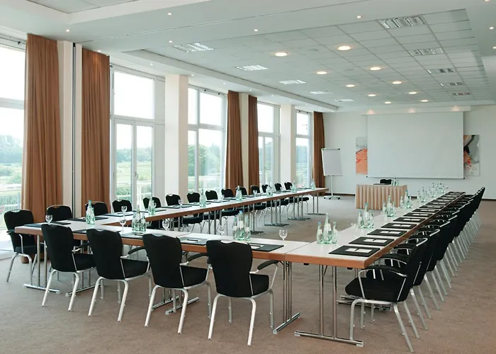 Hotel NH Hamburg Horner Rennbahn