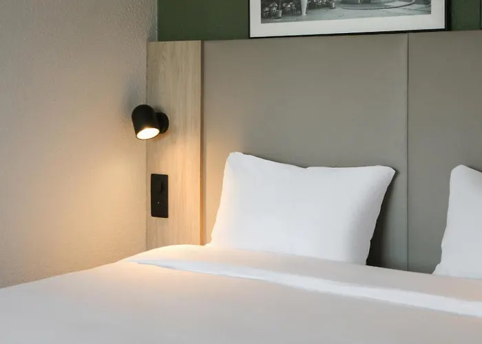 Hotel Campanile Metz Est Technopole