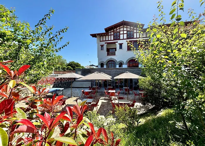 Hôtel&Résidence Vacances Bleues Orhoïtza Hendaye