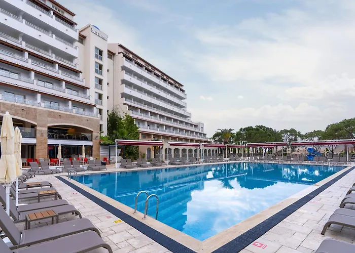 Batihan Beach Resort & Spa