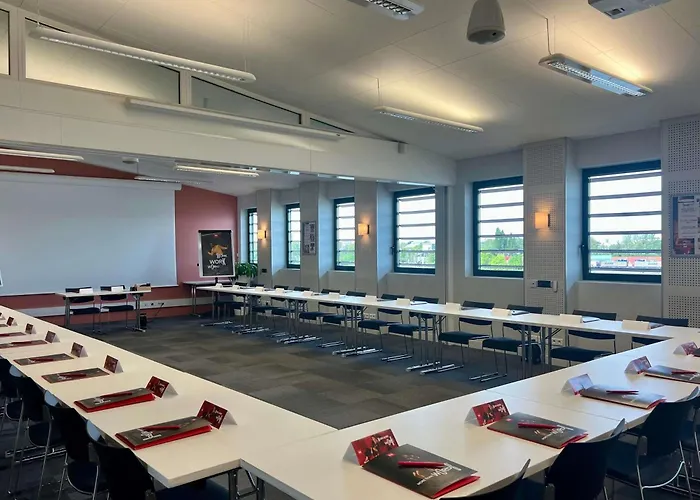 Hotel ibis Lyon Sud Oullins