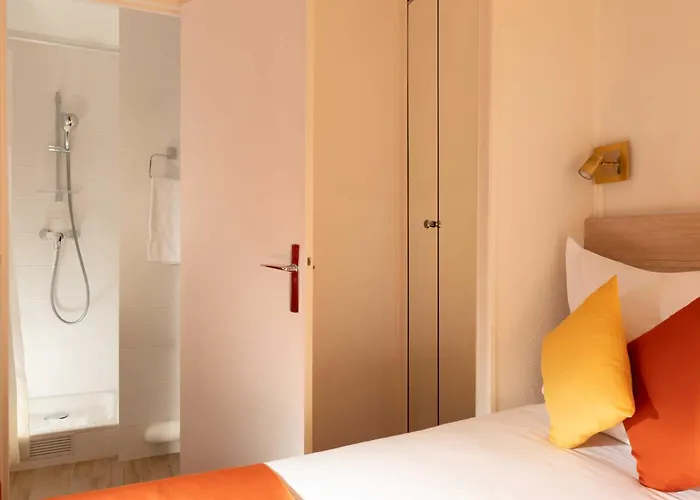 Hotel Saint Roch Parigi