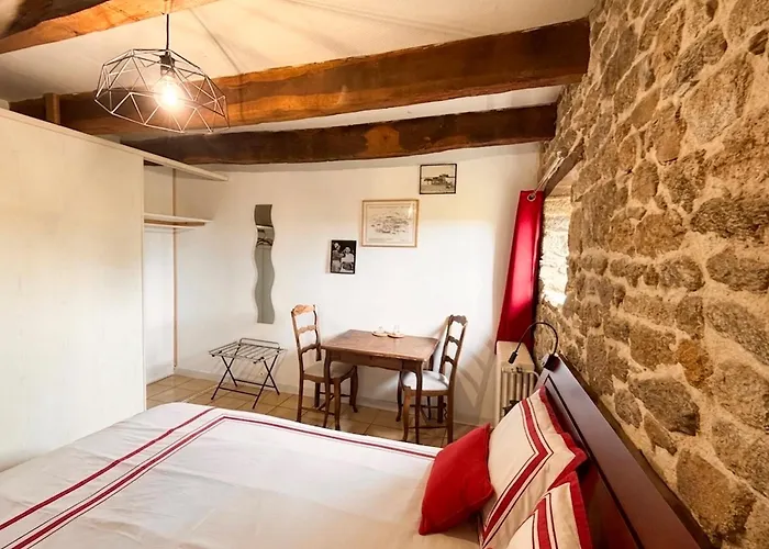 Chambres d'Hôtes du Manoir du Haut Salmon