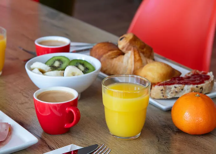 ibis Versailles Château