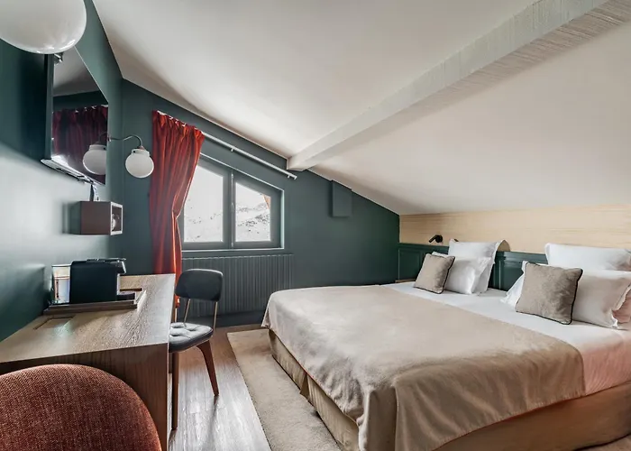 Ours Blanc Hotel&Spa Saint-Martin-de-Belleville
