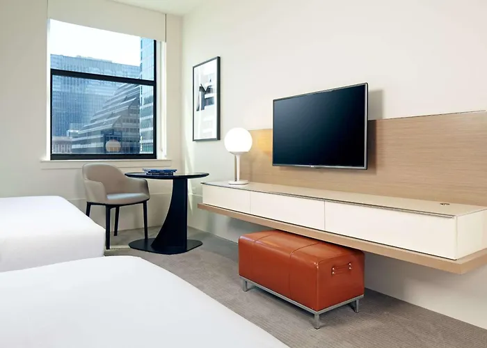 Hyatt Centric The Loop Chicago Hotel