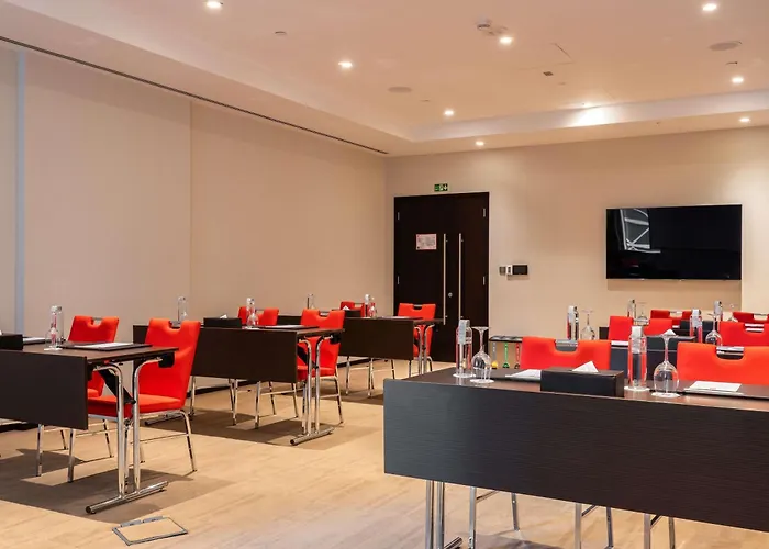 Ibis Dubai One Central