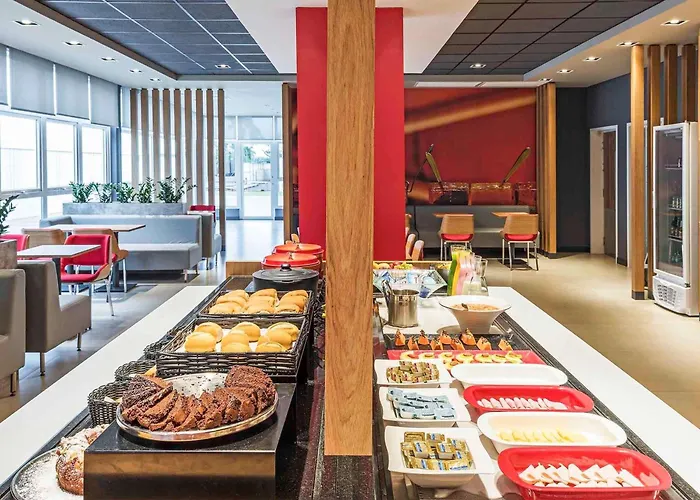 Ibis Chapeco Hotel