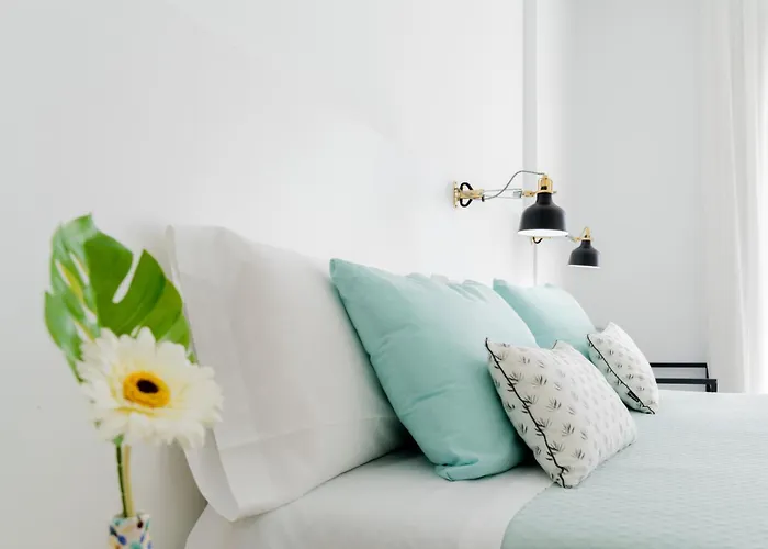 Hostal La Isla Carboneras