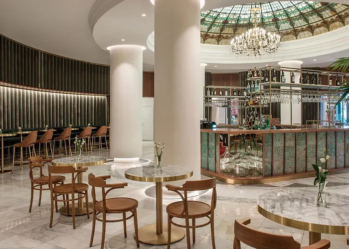 Hotel Colón Gran Meliá - The Leading Hotels of the World