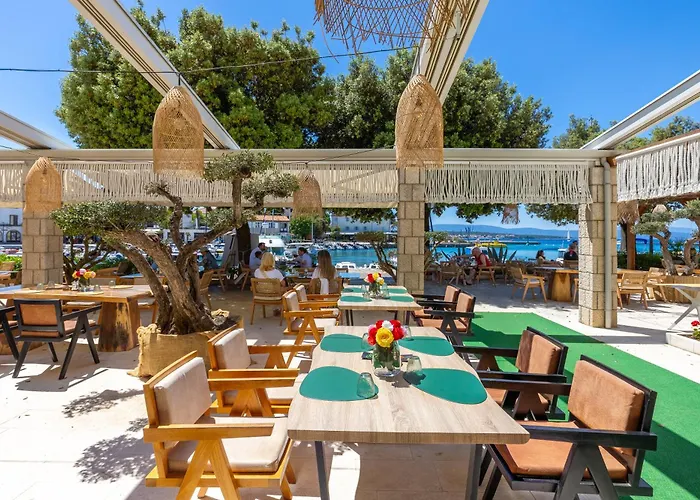 Hotel Adria Malinska