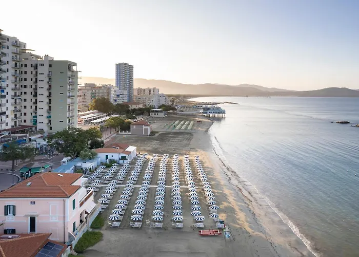 Hotel Ausonia Follonica