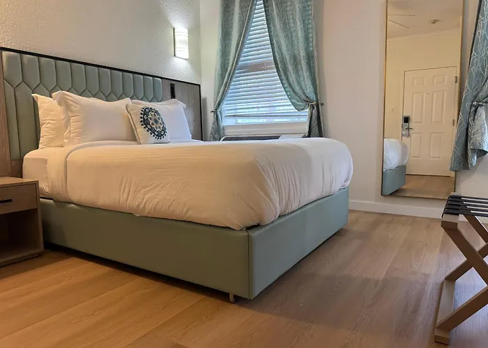 Athens Hotel & Suites Houston