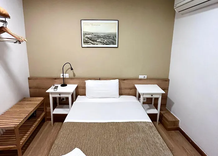 Hostal Delfos