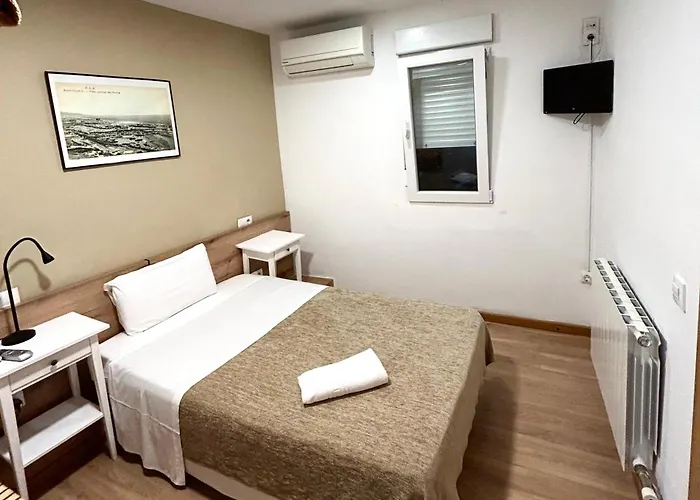 Hostal Delfos