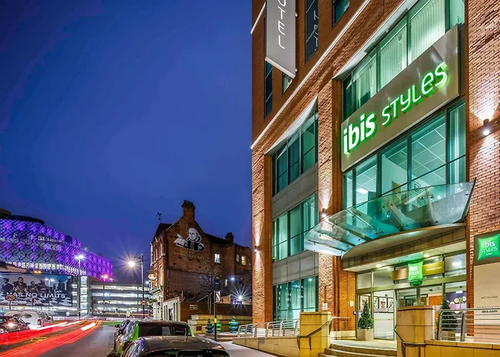 Hotels in Tipton