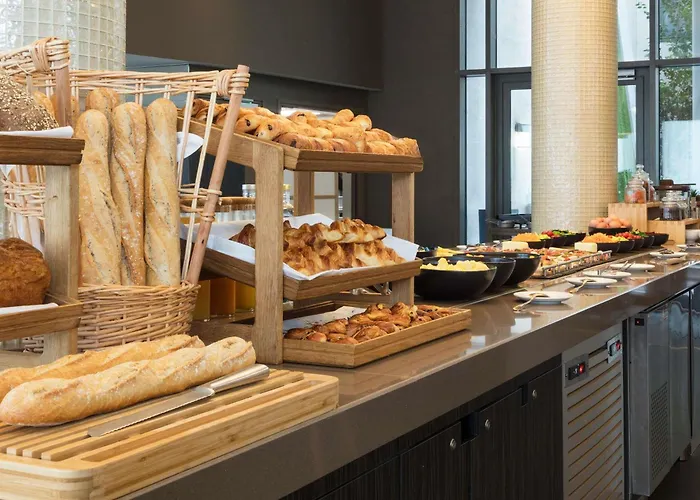 Novotel Paris Stade de France Basilique Saint-Denis 