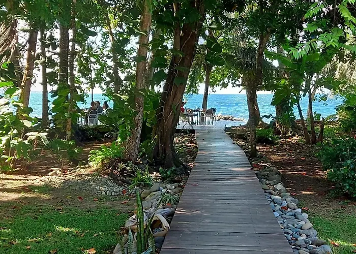 Hotel Cahuita Inn